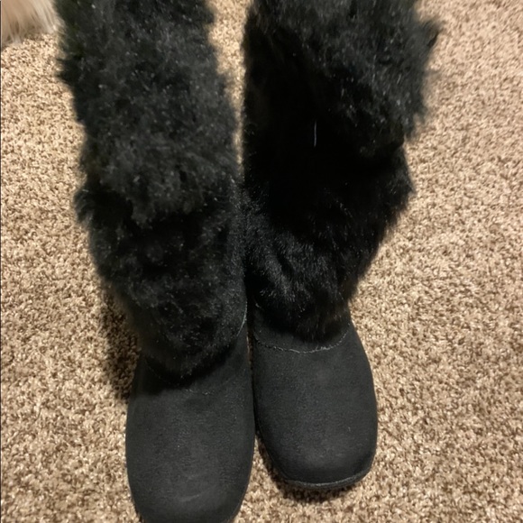 UNIONBAY | Shoes | Black Furry Boots 